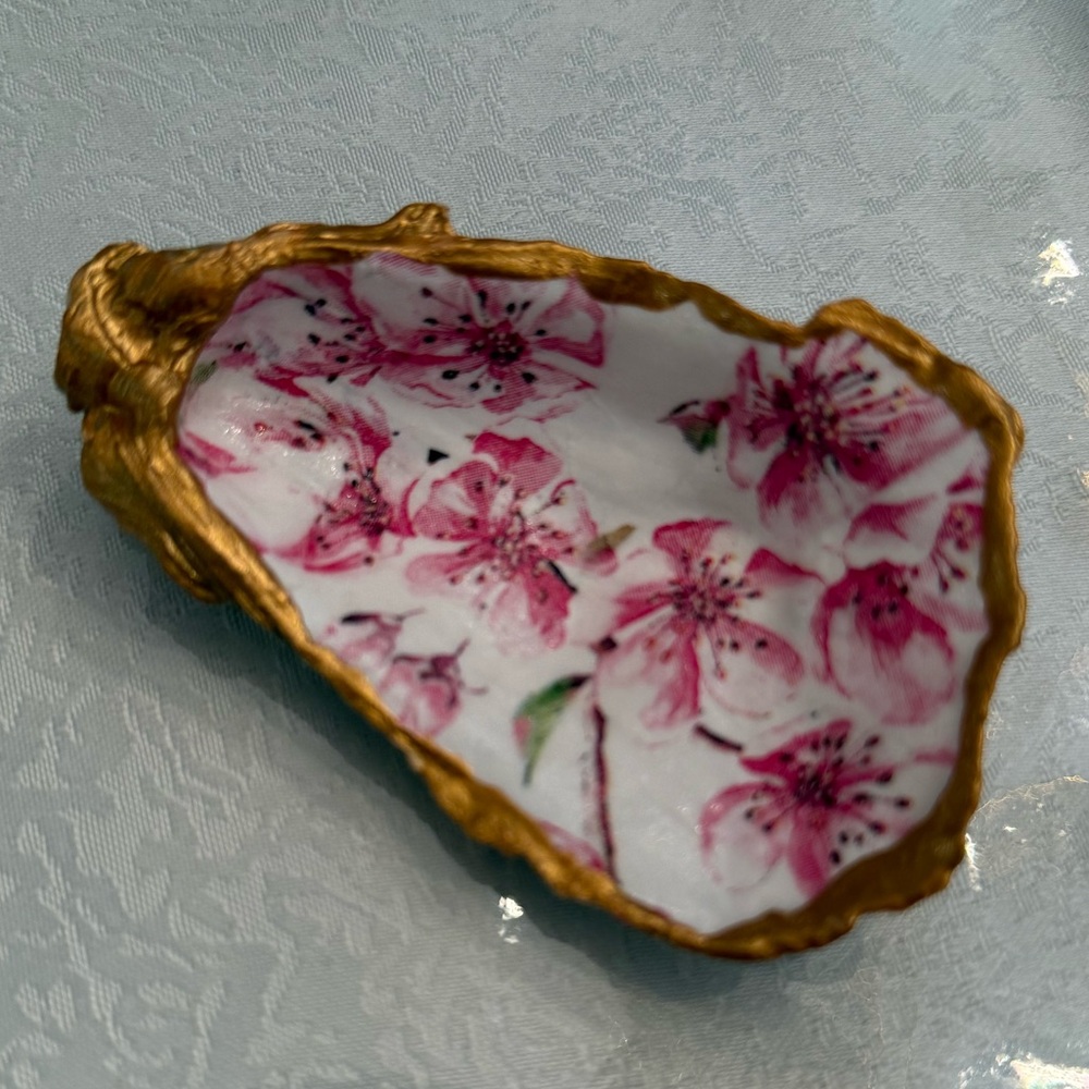 Floral Gold-Trimmed Decorative Dish